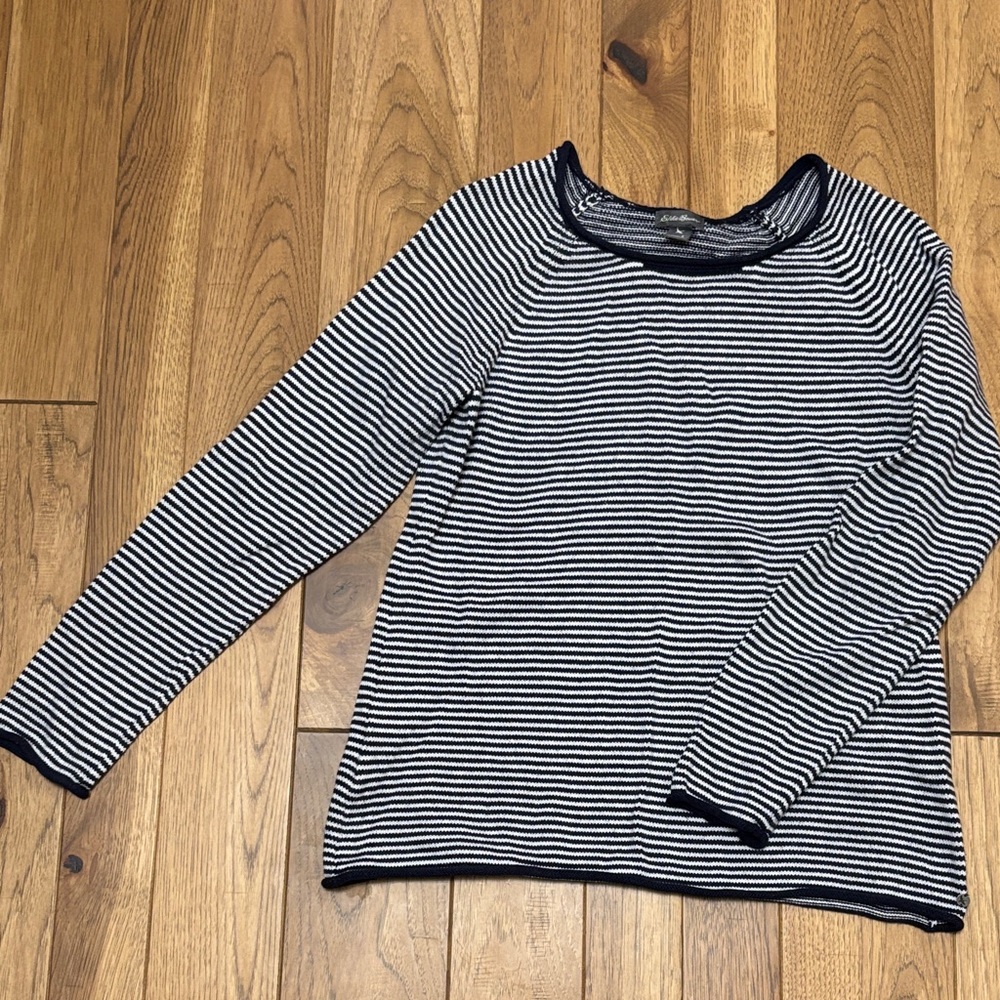 Eddie Bauer Navy and White Striped Long Sleeve Sweater